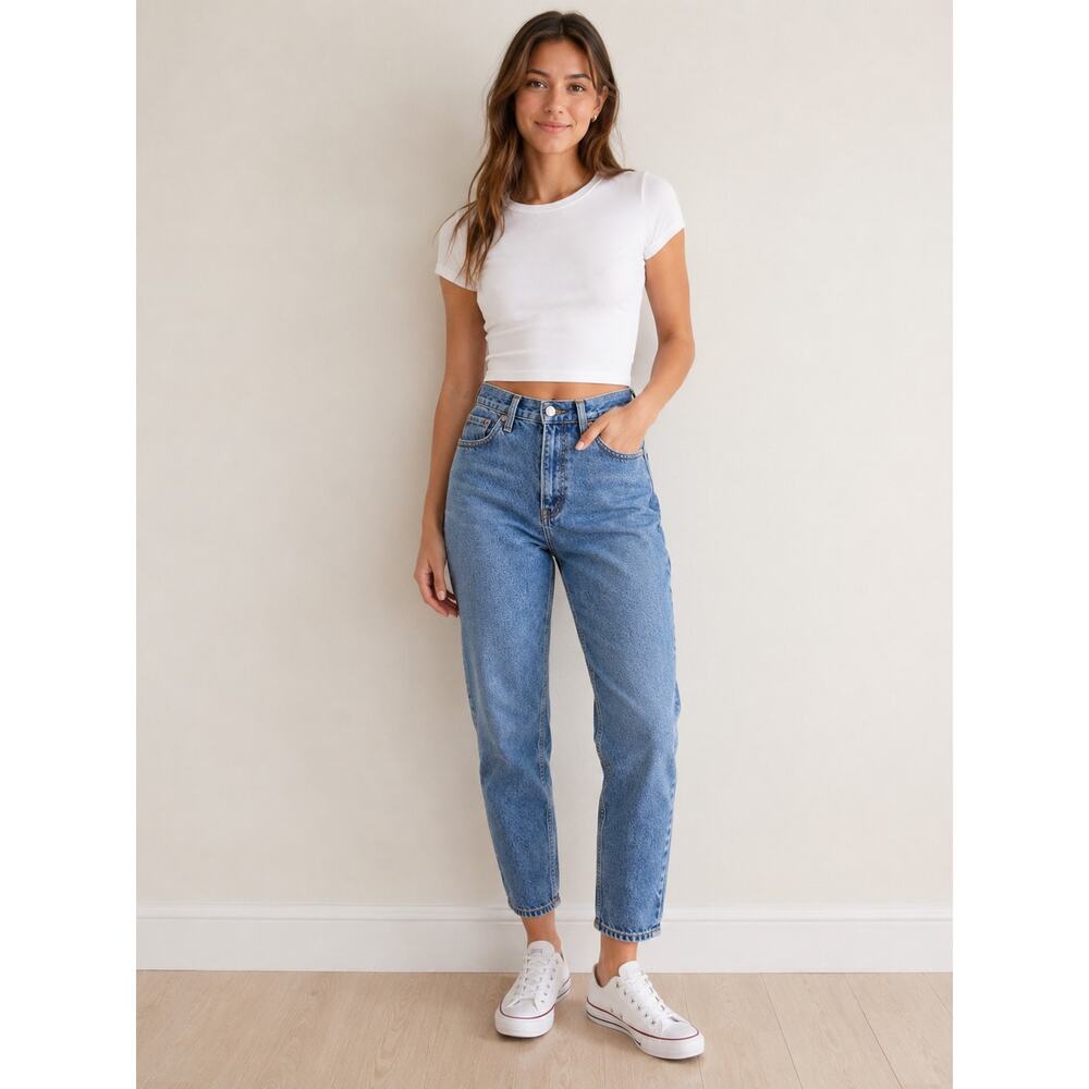 Abercrombie & Fitch Vintage Wash Annie High Rise Girlfriend Tapered Leg Jeans